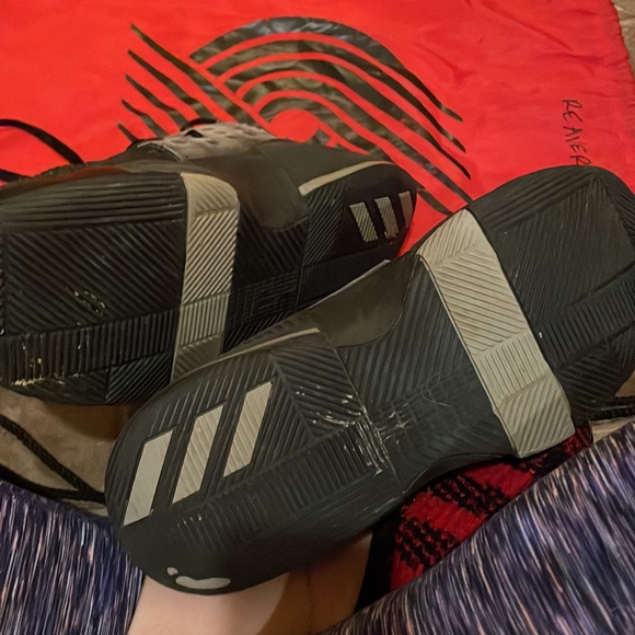 ♥️🏀Adidas Dame no 9 basketball shoes - Picture 7 of 7